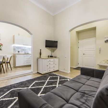 Kiev Lodging Appartement Buitenkant foto