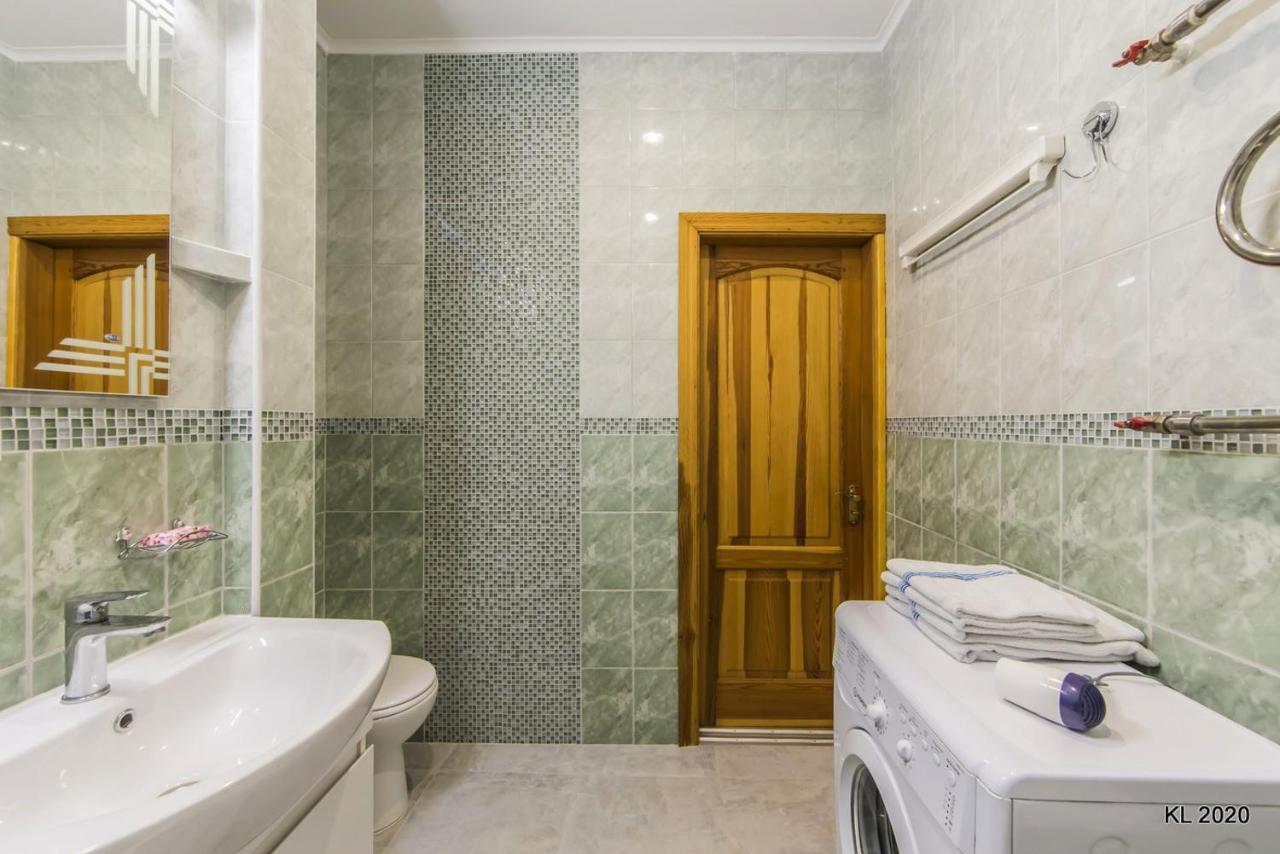 Kiev Lodging Appartement Buitenkant foto